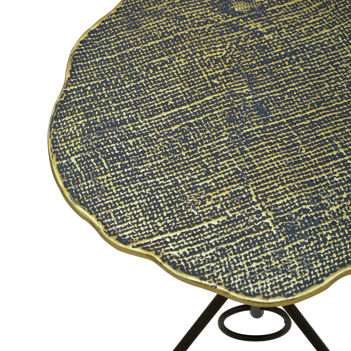 Ruffled Textured Round Side Table