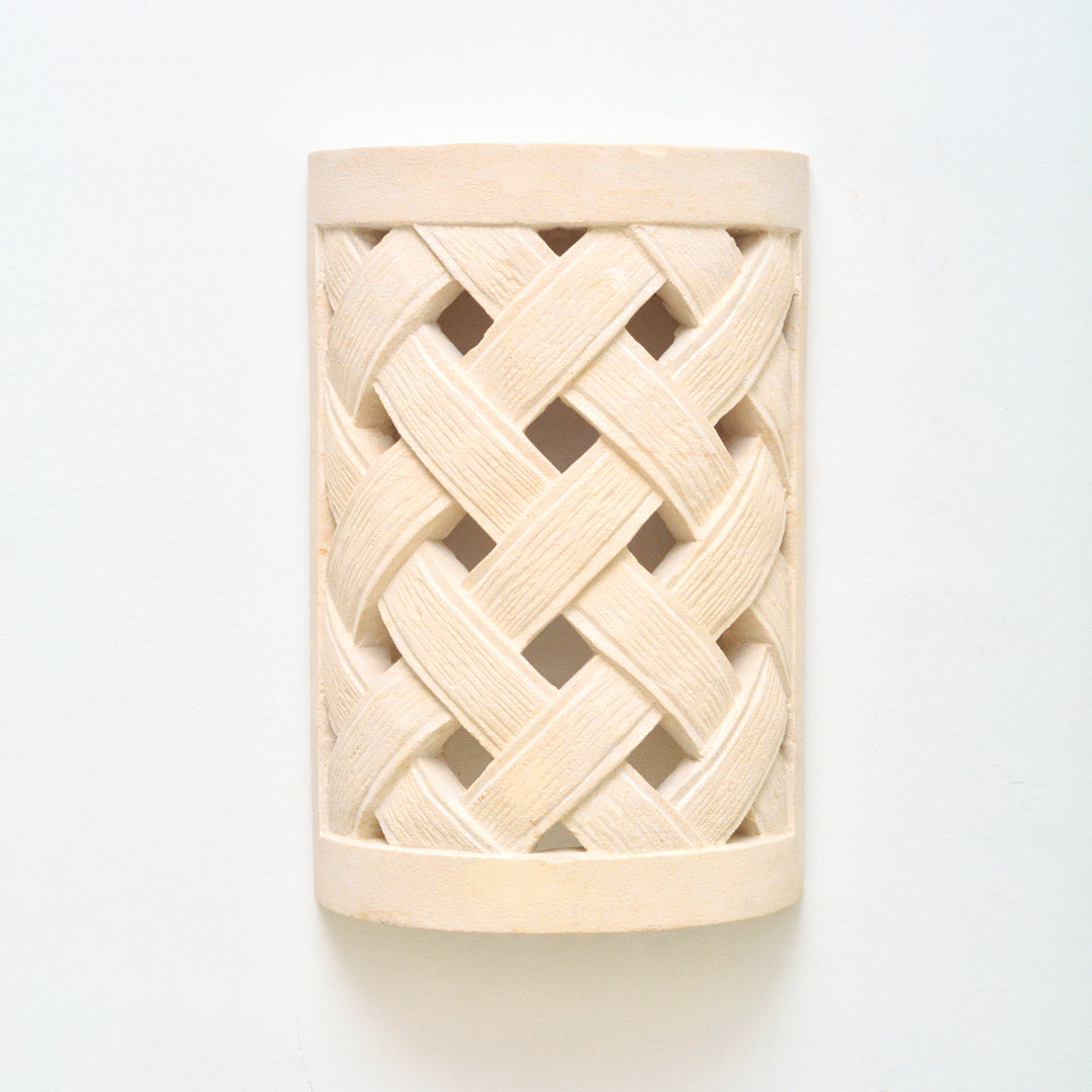 Wall Bracket Criss-Cross